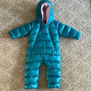 Patagonia Goose Down Winter Baby Girl Bunting
